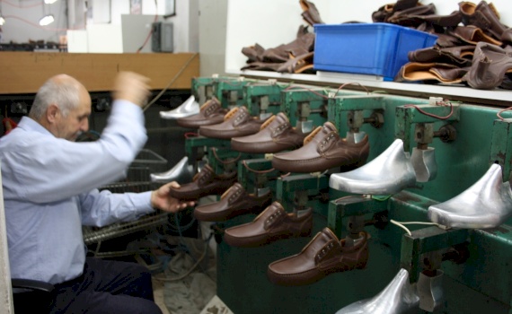 Support active exporters to achieve higher export competitiveness, respond to Covid-19 market changes, increase local linkages and expand exports and create more jobs